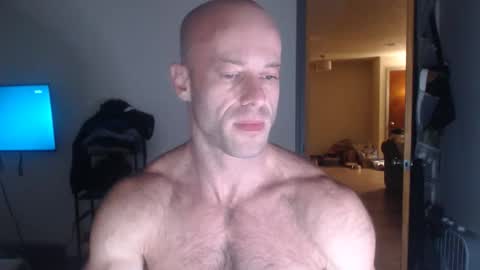 Snapshot of oregon87 chatting on 04/29/26, 05:55 The Oregon Lumberjack online show from 04/29/26, 05:55