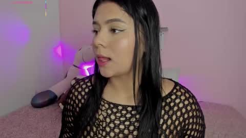 Miss Guzman  online show from 12/13/25, 07:53