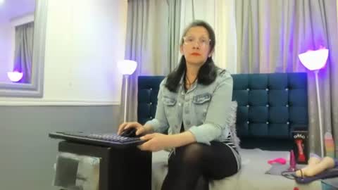 Oriana  online show from 04/26/26, 01:20