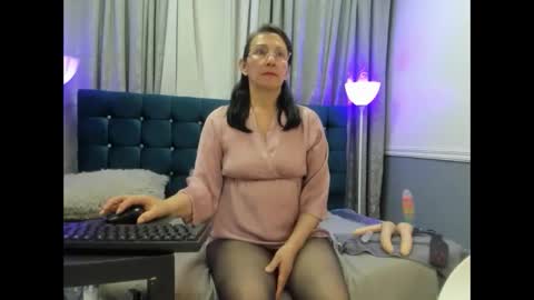 Oriana  online show from 05/27/26, 01:57