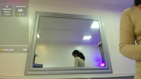 Oriana  online show from 06/28/26, 12:55