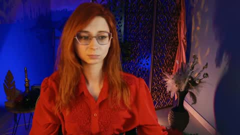 Snapshot of orianna_blade chatting on 12/05/24, 03:17 Orianna -  Hi Im into geek culture cosplay crafting LARP games. Shall we play DnD online show from 12/05/24, 03:17