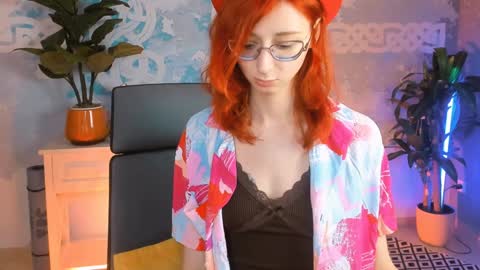 Snapshot of orianna_blade chatting on 01/23/25, 04:15 Orianna -  Hi Im into geek culture cosplay crafting LARP games. Shall we play DnD online show from 01/23/25, 04:15