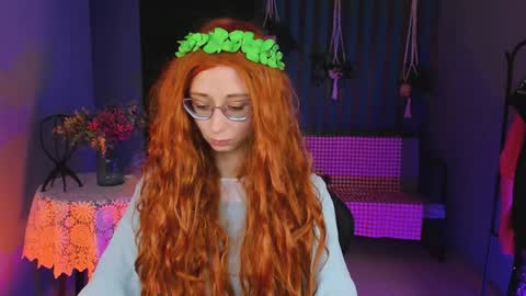 Snapshot of orianna_blade chatting on 02/01/25, 05:37 Orianna -  Hi Im into geek culture cosplay crafting LARP games. Shall we play DnD online show from 02/01/25, 05:37