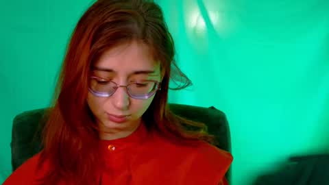 Snapshot of orianna_blade chatting on 10/04/25, 05:22 Orianna -  Hi Im into geek culture cosplay crafting LARP games. Shall we play DnD online show from 10/04/25, 05:22