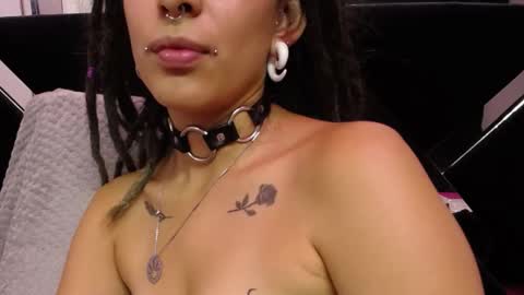 Snapshot of orianna_bodmod chatting on 01/03/25, 10:31 ORIANNA online show from 01/03/25, 10:31