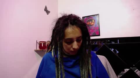 Snapshot of orianna_bodmod chatting on 01/29/25, 04:15 ORIANNA online show from 01/29/25, 04:15