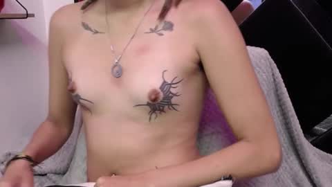 Snapshot of orianna_bodmod chatting on 03/07/25, 07:30 ORIANNA online show from 03/07/25, 07:30