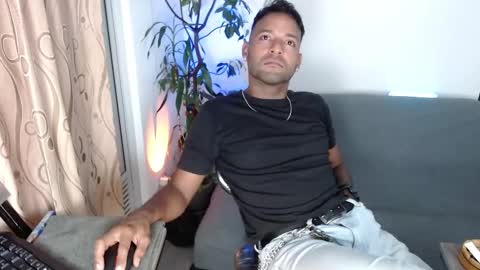 orlando_horny online show from 10/08/25, 03:59