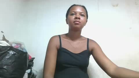 ornellahhh online show from 11/27/25, 07:43