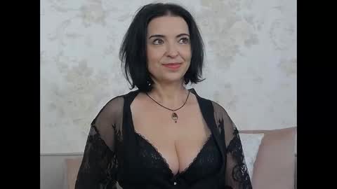 Snapshot of ortensialady76444316 chatting on 04/15/26, 04:14 Ortensialady online show from 04/15/26, 04:14