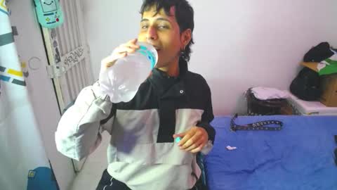 orus_420 online show from 11/01/25, 09:22