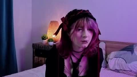 Ashley online show from 09/23/25, 06:22