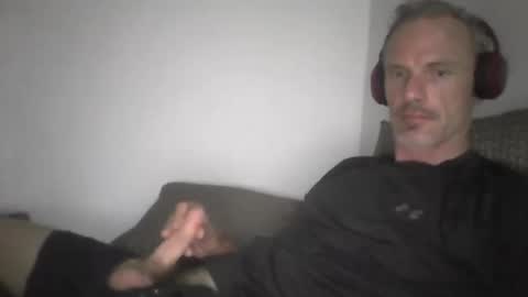 Snapshot of orwel09 chatting on 12/02/25, 06:25 orwel09 online show from 12/02/25, 06:25