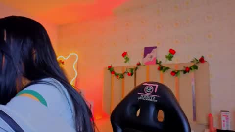 osamu_tay online show from 07/25/26, 03:04