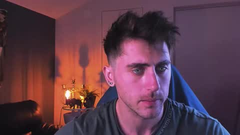 Oscar online show from 10/05/25, 09:02