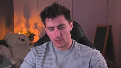 Oscar online show from 10/29/25, 09:27