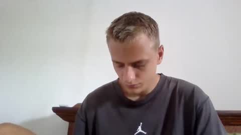 Oscar online show from 02/19/25, 05:27