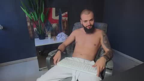 OscarWills online show from 06/18/26, 09:14
