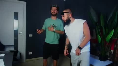 OscarWills online show from 06/19/26, 05:34