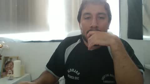 oscaryn_martell online show from 11/02/25, 02:41