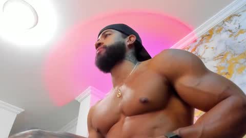 Snapshot of osher_cox chatting on 02/13/25, 02:34 osher_cox online show from 02/13/25, 02:34