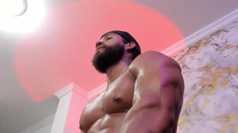 Snapshot of osher_cox chatting on 02/23/25, 05:34 osher_cox online show from 02/23/25, 05:34