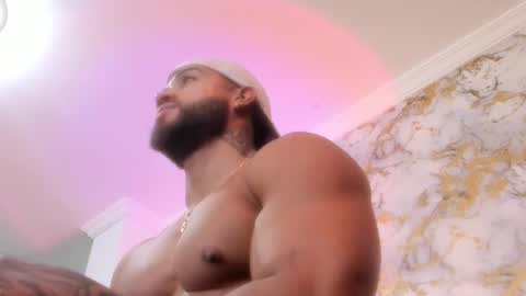 Snapshot of osher_cox chatting on 03/09/25, 01:56 osher_cox online show from 03/09/25, 01:56