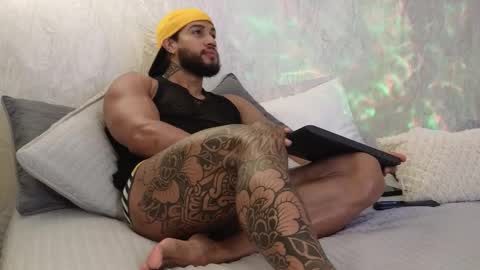 osher_cox online show from 11/22/25, 02:21