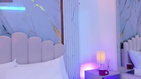 Oshun  online show from 09/22/25, 12:51