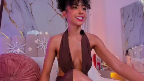 Snapshot of oshun_25 chatting on 12/21/25, 07:26 Oshun online show from 12/21/25, 07:26