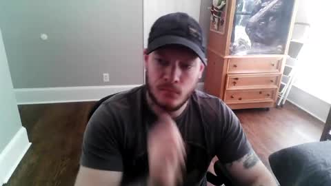 Snapshot of osiris_xxx chatting on 06/15/26, 02:19 college beef online show from 06/15/26, 02:19