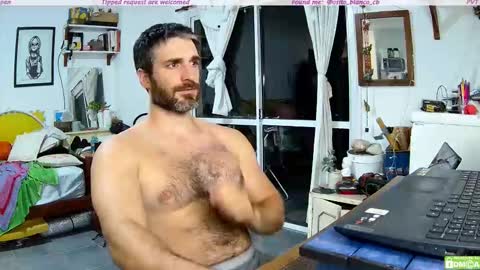 Osito Blanco online show from 02/03/26, 03:26
