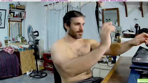Osito Blanco online show from 03/18/26, 11:41
