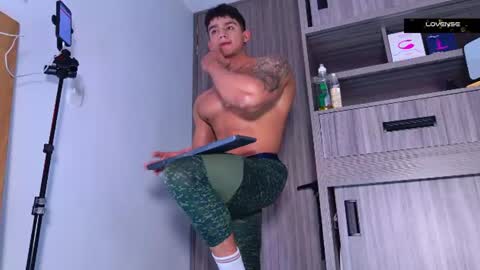 Oskar Ford NEW ACCOUNT online show from 06/11/26, 11:36
