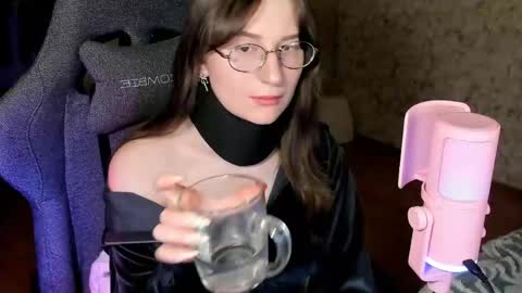 Leliana online show from 06/02/26, 05:26