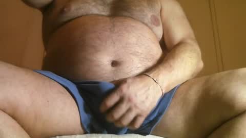 Oso Licencioso online show from 09/29/25, 04:06