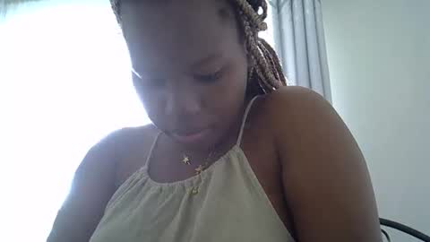 Snapshot of osoprettyebony chatting on 09/21/25, 11:45 osoprettyebony online show from 09/21/25, 11:45