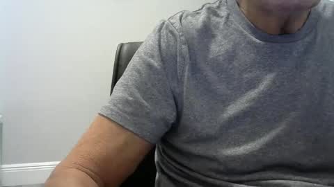 Ossi online show from 09/19/25, 06:41