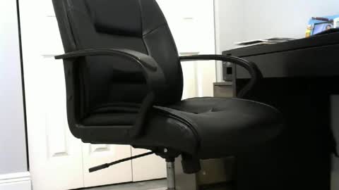 Ossi online show from 11/19/25, 11:16