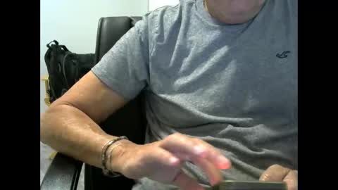 Ossi online show from 12/04/25, 11:35