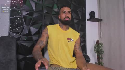 Ostin Daniels online show from 10/28/25, 09:17