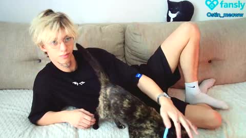Ostin online show from 02/25/25, 08:14
