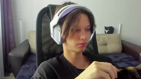 Ostin online show from 11/14/25, 06:34