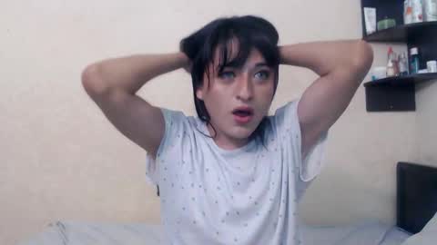 RACHEL CHOW online show from 10/30/25, 07:32