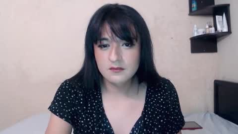 Snapshot of otakutransgurl chatting on 11/06/25, 10:21 RACHEL CHOW online show from 11/06/25, 10:21