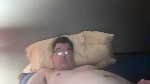 otter916 online show from 11/15/25, 06:22