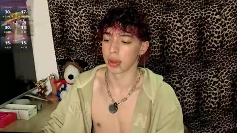 Snapshot of otter_star chatting on 02/04/26, 03:34 Princces Albert online show from 02/04/26, 03:34