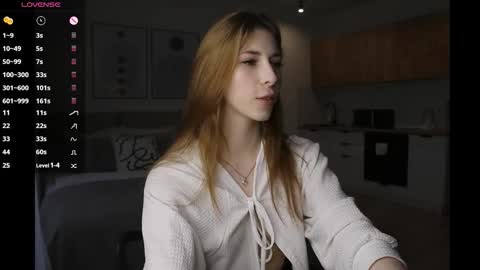 Snapshot of ottiliebolyard chatting on 12/03/25, 08:12 Anne online show from 12/03/25, 08:12