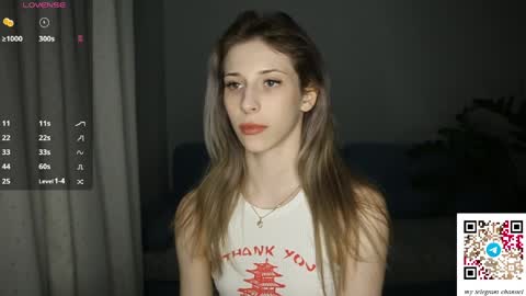 Snapshot of ottiliebolyard chatting on 04/19/26, 07:38 Anne online show from 04/19/26, 07:38